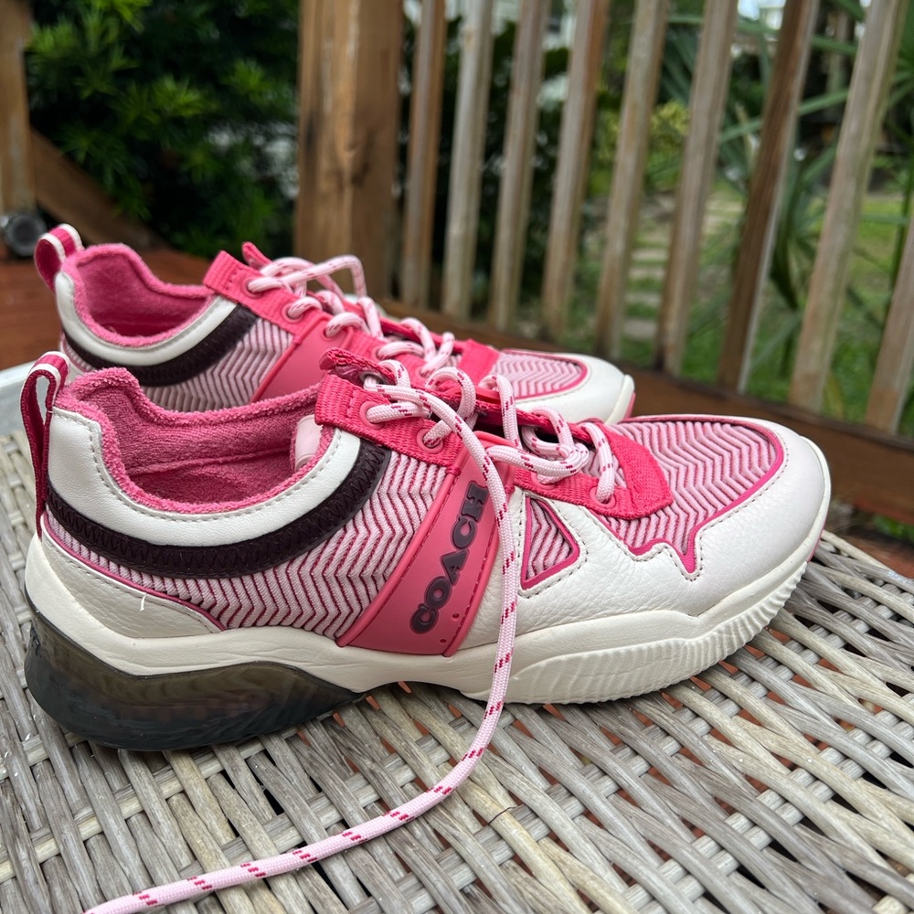 Coach Women's Vibrant Pink and Cream Sneakers